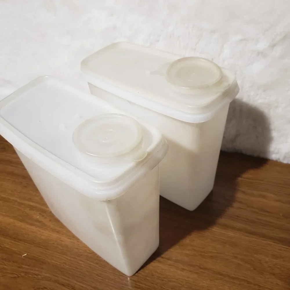 Vintage Tupperware 469-1 Cereal Food Storage Containers Clear‎ Lot of 2 Pour Lid